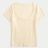 Scoop T-Shirt