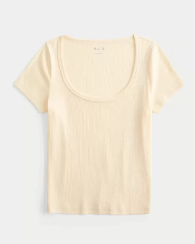 Scoop T-Shirt