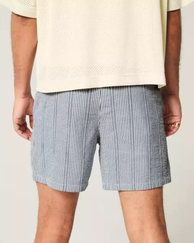 Σορτς έλξης Seersucker στο μέσο του μηρού Σορτς έλξης Seersucker στο μέσο του μηρού