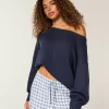 Slouchy πουλόβερ από τους ώμους Slouchy πουλόβερ από τους ώμους