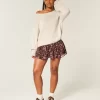 Slouchy πουλόβερ από τους ώμους Slouchy πουλόβερ από τους ώμους