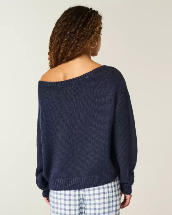 Slouchy πουλόβερ από τους ώμους Slouchy πουλόβερ από τους ώμους