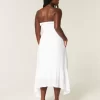 Στράπλες Smocked Maxi Φόρεμα Στράπλες Smocked Maxi Φόρεμα