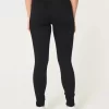 Καμπυλωτό ψηλό μαύρο τζιν Super Skinny Καμπυλωτό ψηλό μαύρο τζιν Super Skinny