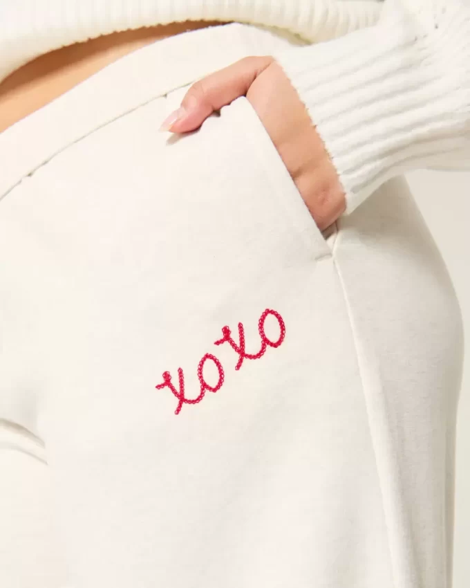 XOXO γραφικό φούτερ με φαρδύ πόδι XOXO γραφικό φούτερ με φαρδύ πόδι